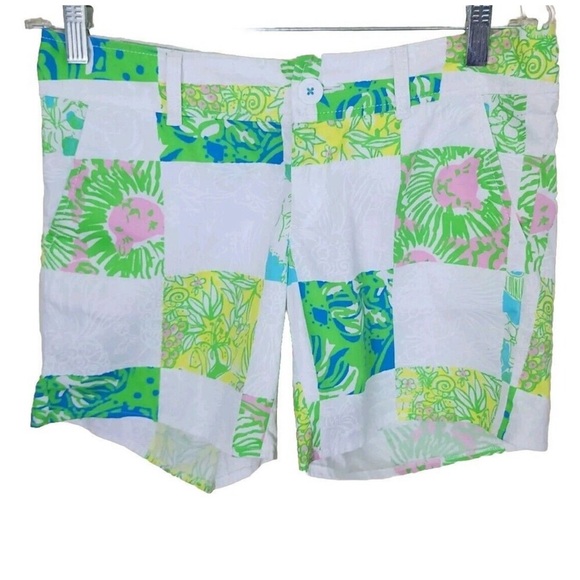 Lilly Pulitzer Lioness Patchwork Shorts ๐บ - Picture 2 of 6